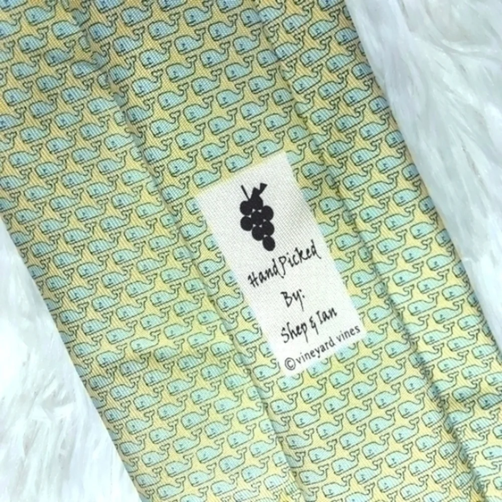 Vineyard Vines Whales Silk Neck Tie